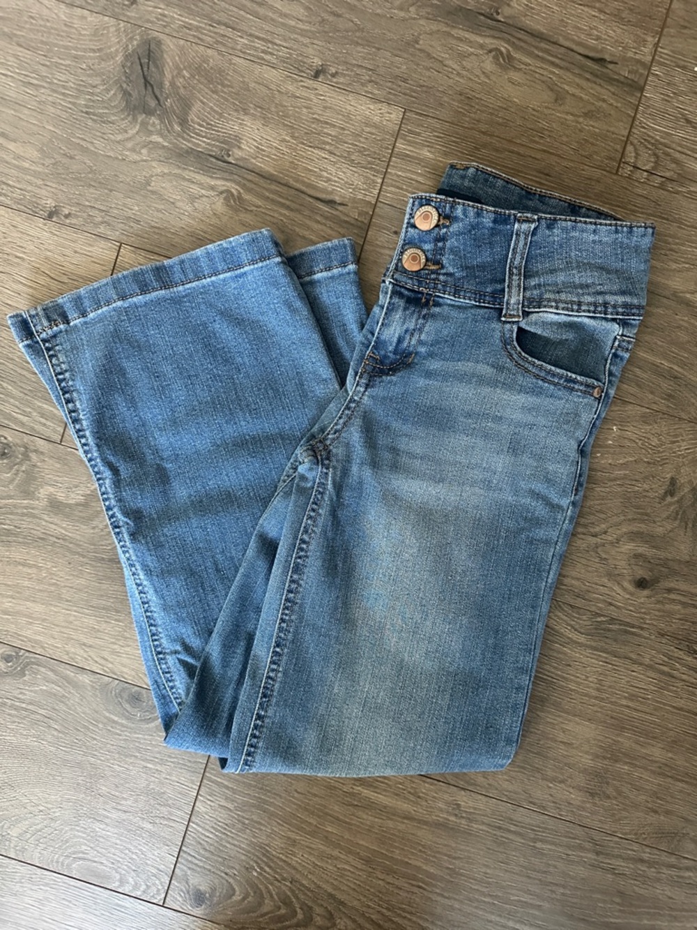 Blue Spice Girls Wide-Leg Jeans in Medium Blue Wash